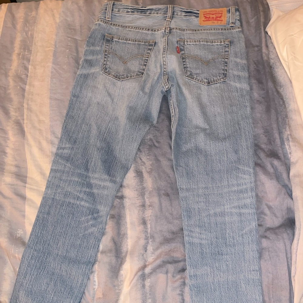 Levi’s 501 size 27